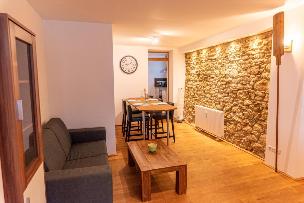 エルトフィレDesigner Unterkunft In 15. Jahrhundert Altbau 75 M² Fuer Max. 4 Personenアパートメント エクステリア 写真