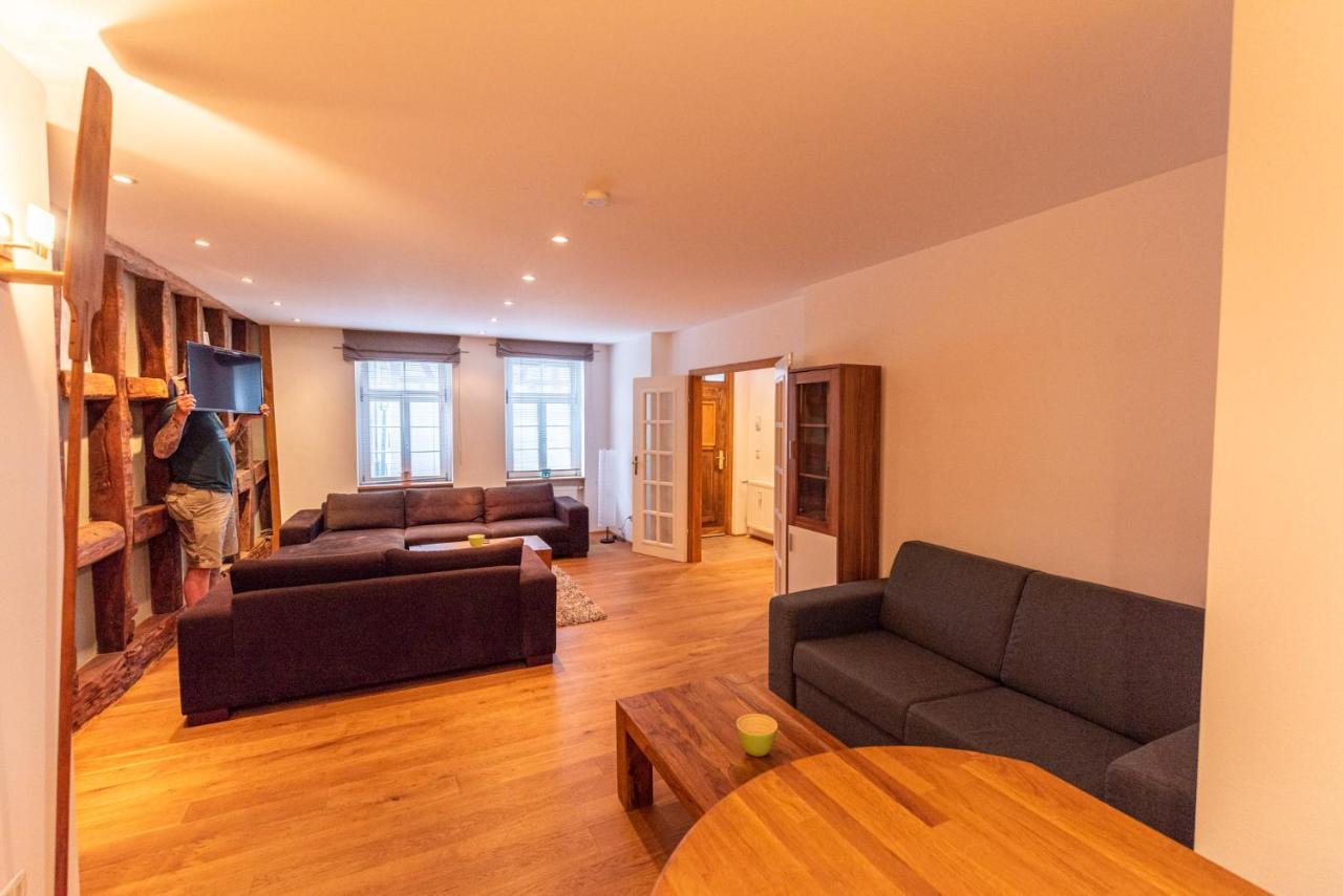 エルトフィレDesigner Unterkunft In 15. Jahrhundert Altbau 75 M² Fuer Max. 4 Personenアパートメント エクステリア 写真