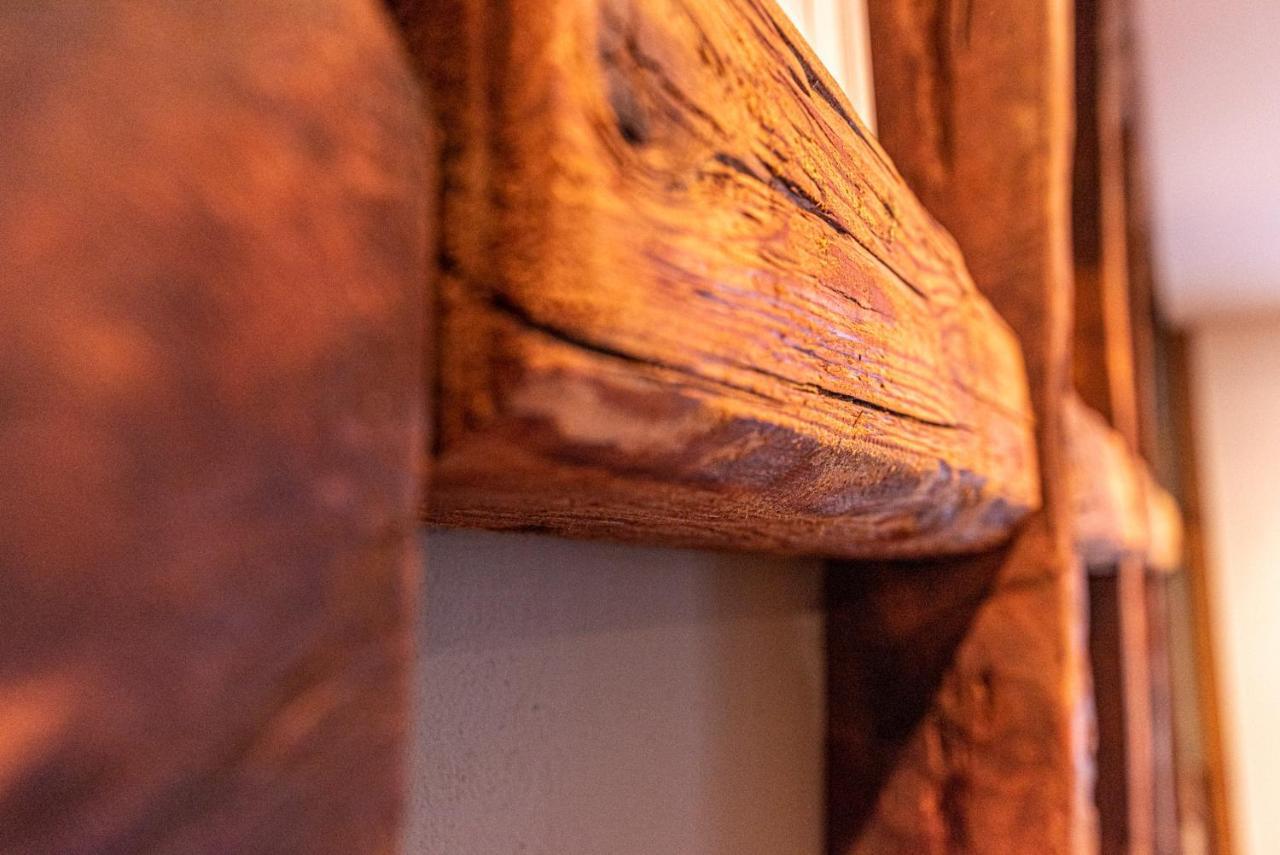 エルトフィレDesigner Unterkunft In 15. Jahrhundert Altbau 75 M² Fuer Max. 4 Personenアパートメント エクステリア 写真