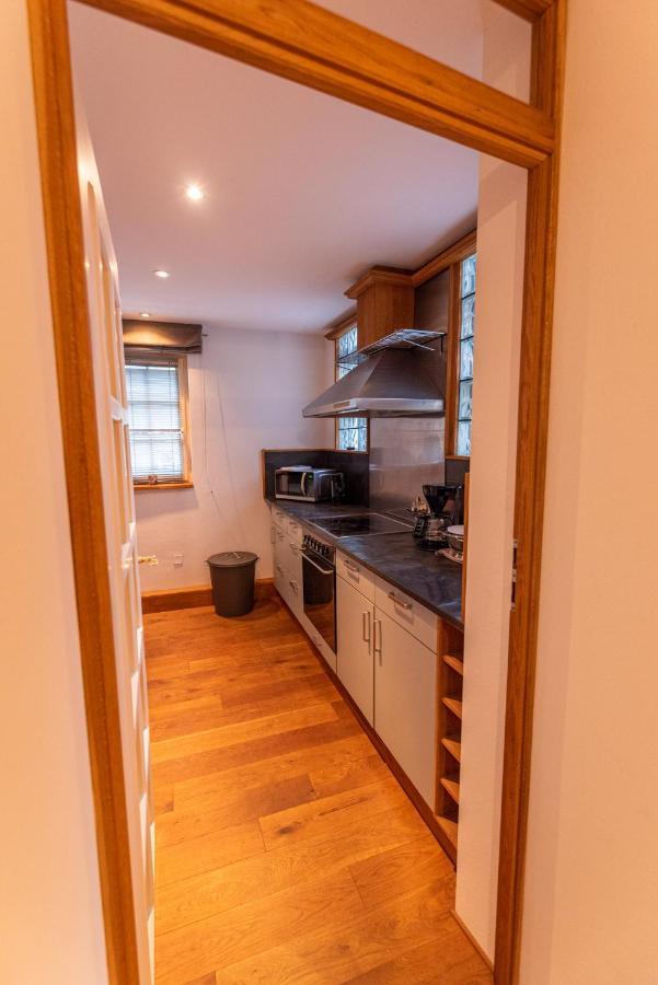 エルトフィレDesigner Unterkunft In 15. Jahrhundert Altbau 75 M² Fuer Max. 4 Personenアパートメント エクステリア 写真
